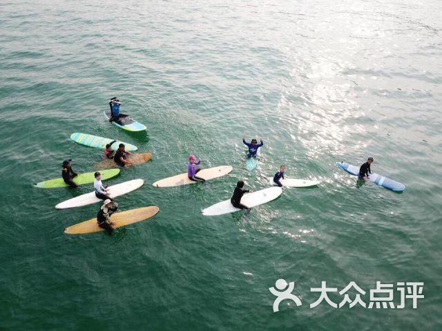 逃离空的老房子